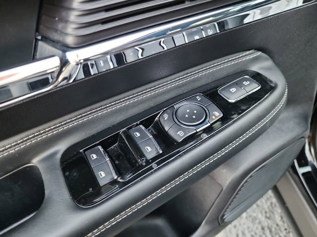 Used 2022 Lincoln Corsair Reserve image 11