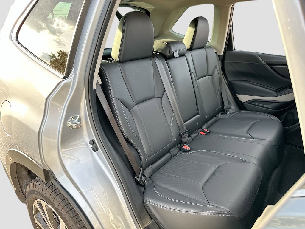 Used 2023 Subaru Forester Limited image 28