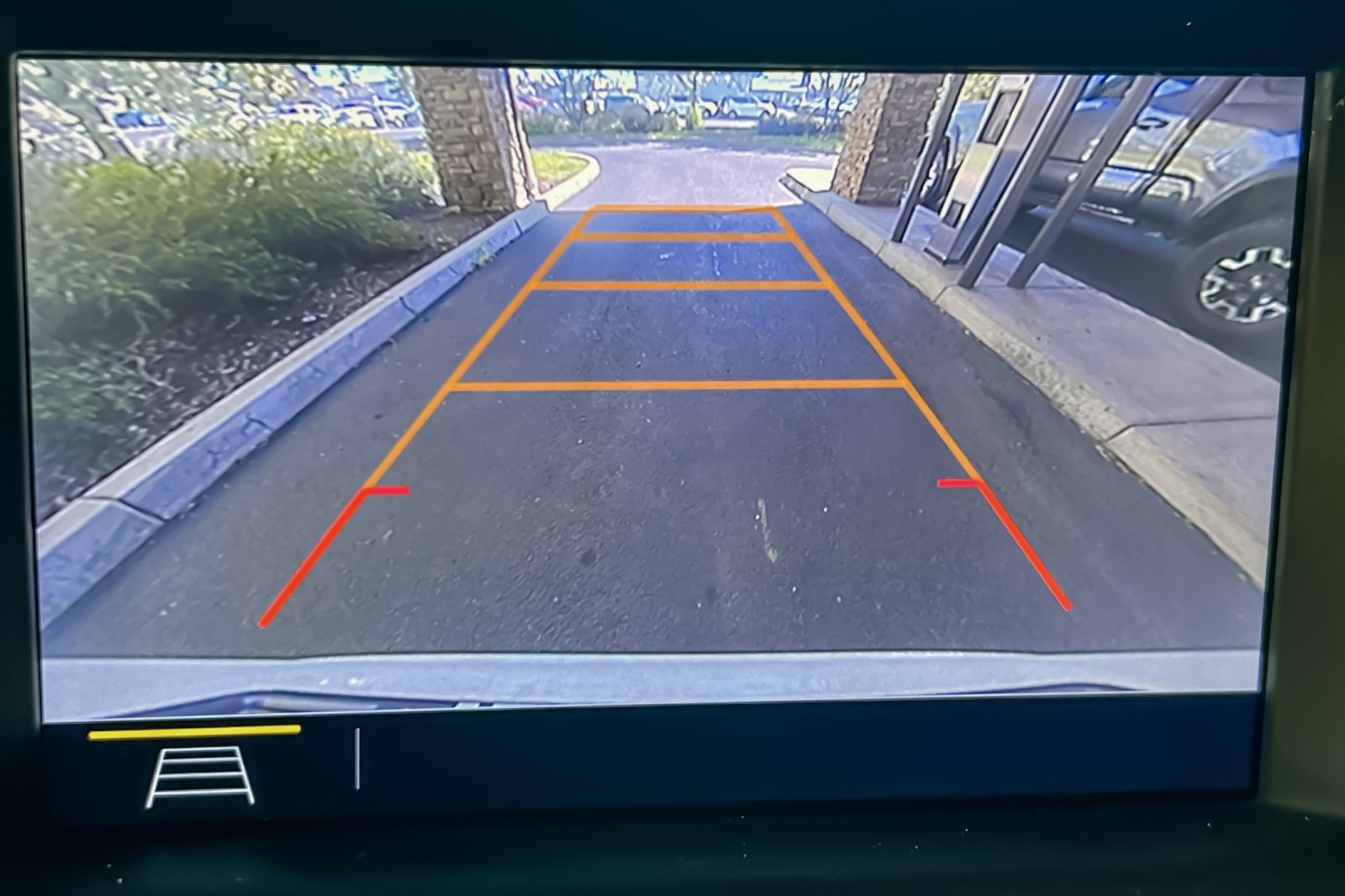 Used 2020 GMC Terrain SLT image 19