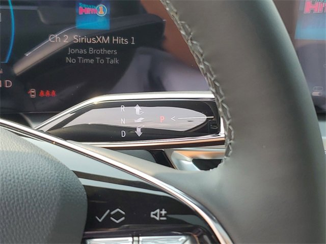 New 2025 Cadillac Lyriq Luxury image 13