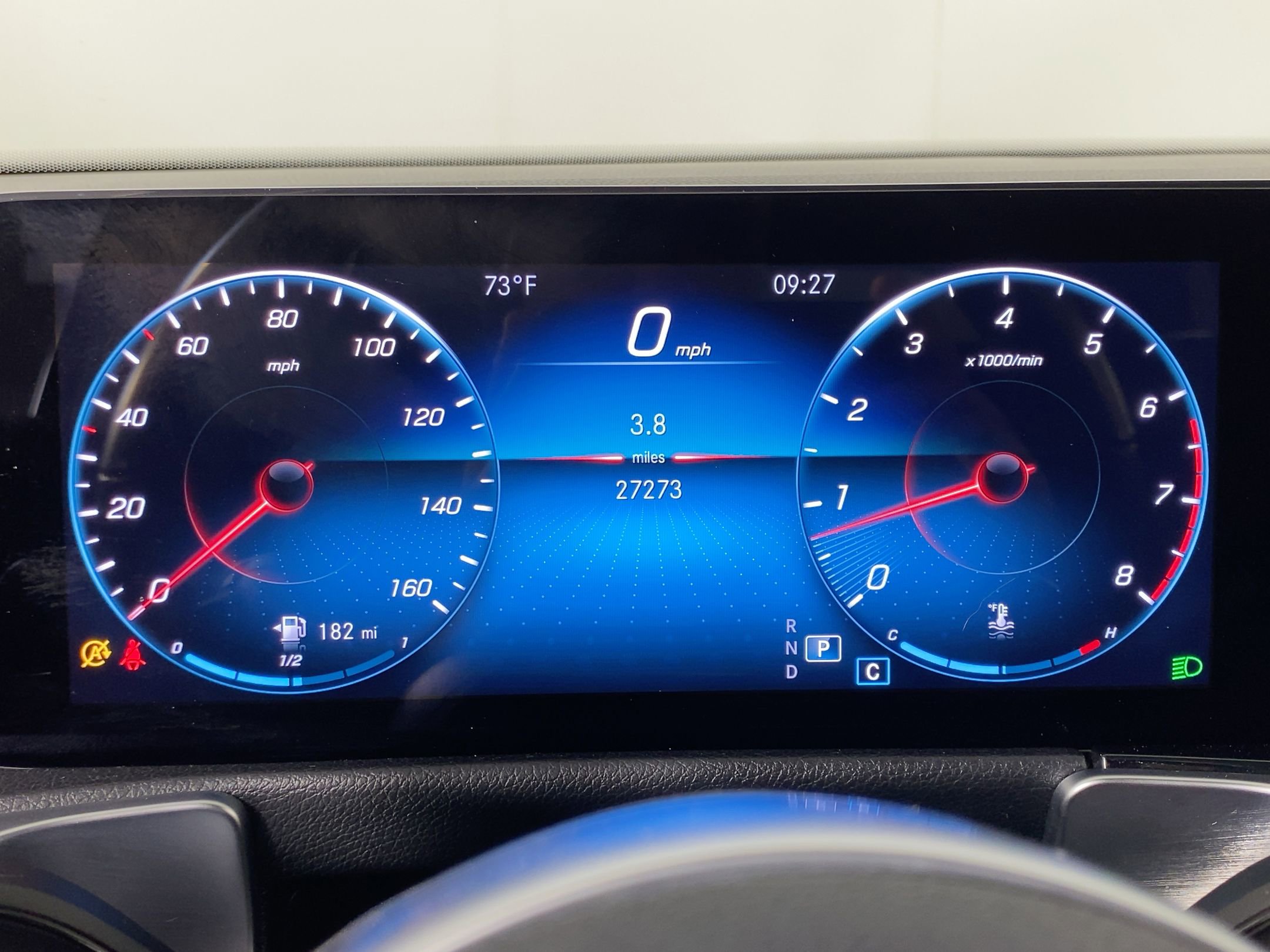 Used 2022 Mercedes-Benz GLB 250 4MATIC image 16