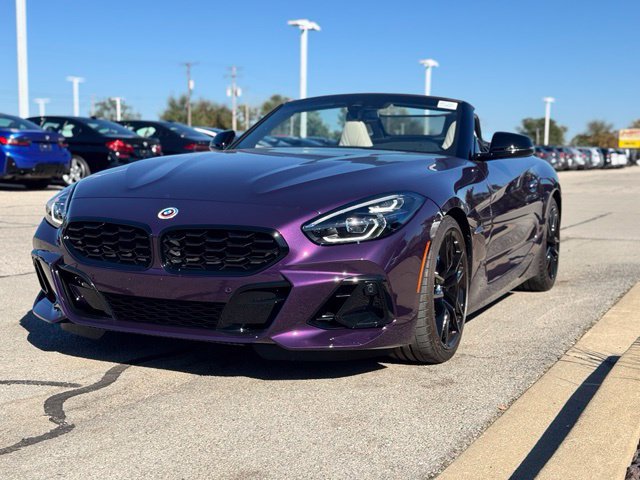 Certified 2023 BMW Z4 M40i w/ Premium Package RWD image 5