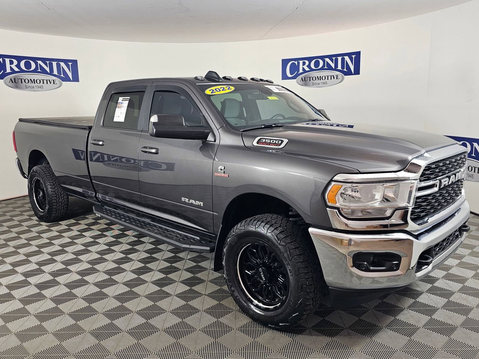 Used 2022 RAM 3500 Big Horn w/ Level C Equiment Group image 13
