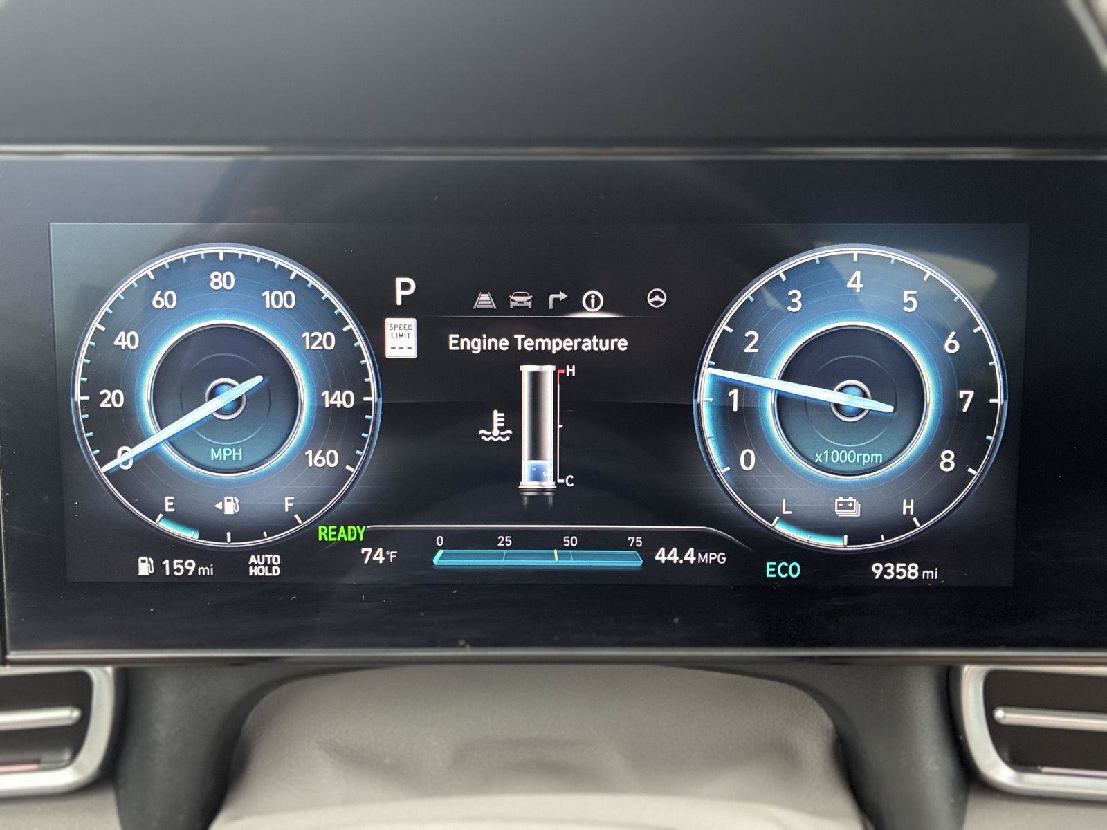 Used 2025 Hyundai Elantra SEL FWD image 16