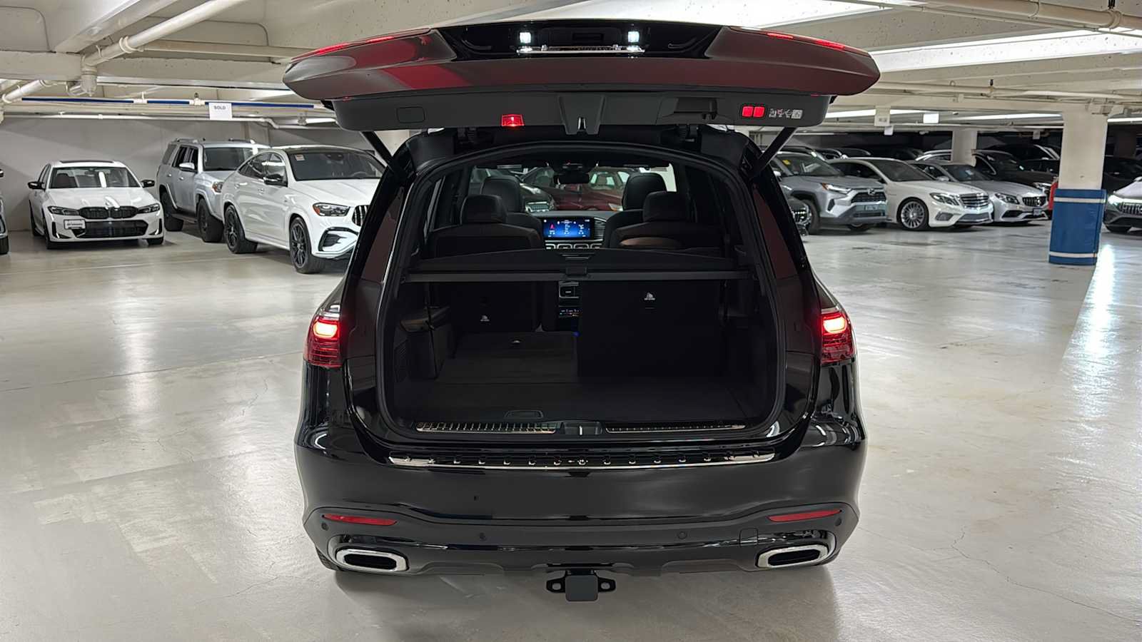 New 2026 Mercedes-Benz GLS 450 4MATIC image 34