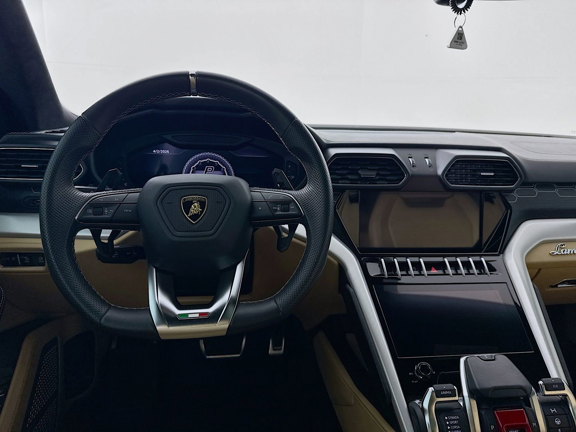 Used 2020 Lamborghini Urus image 25