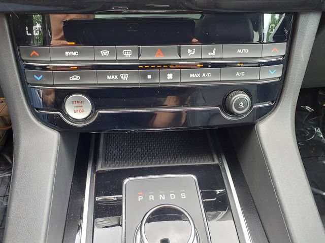 Used 2018 Jaguar F-PACE Prestige AWD/4WD image 22
