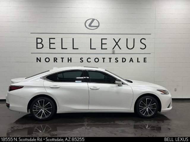 Used 2025 Lexus ES 300h w/ Premium Package FWD image 3