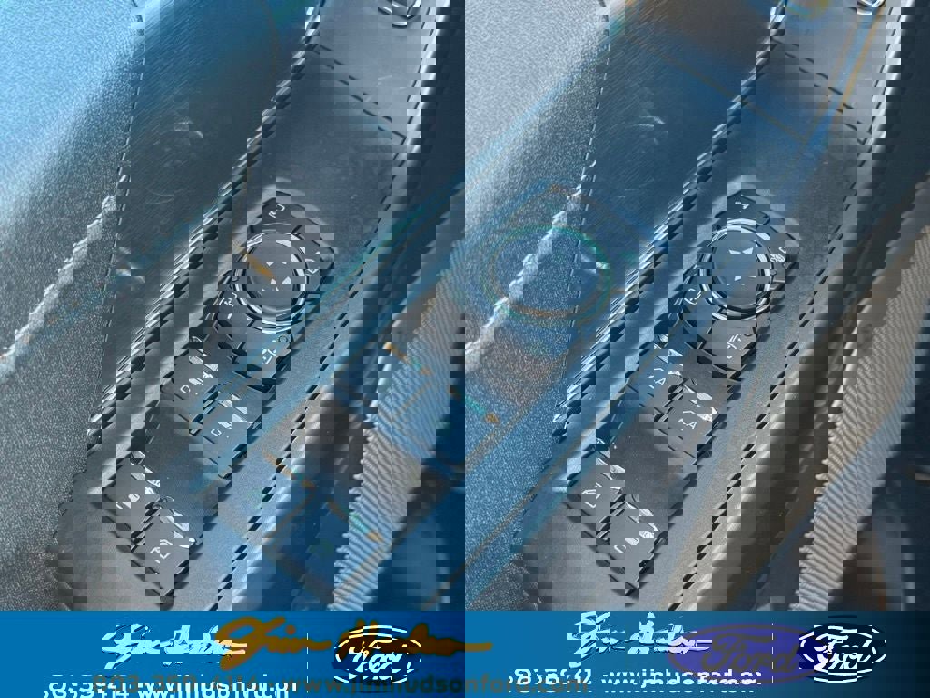 New 2025 Ford F150 Lariat w/ Equipment Group 501A Mid image 14