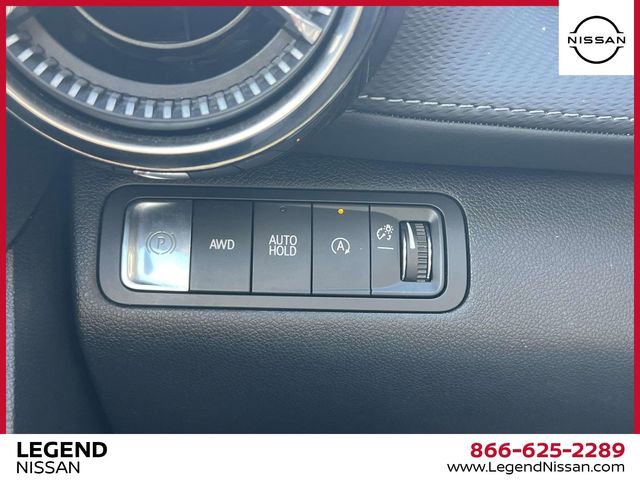 Used 2025 Chevrolet Equinox LT AWD/4WD image 21