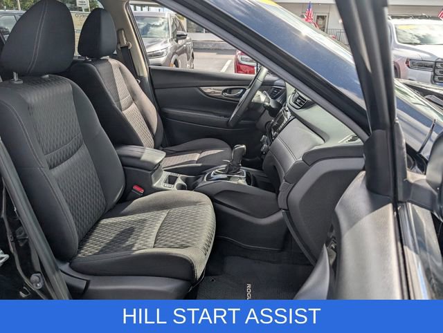 Used 2019 Nissan Rogue SV image 21