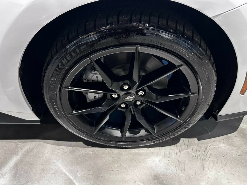 Used 2025 Ford Mustang GT Premium RWD image 13