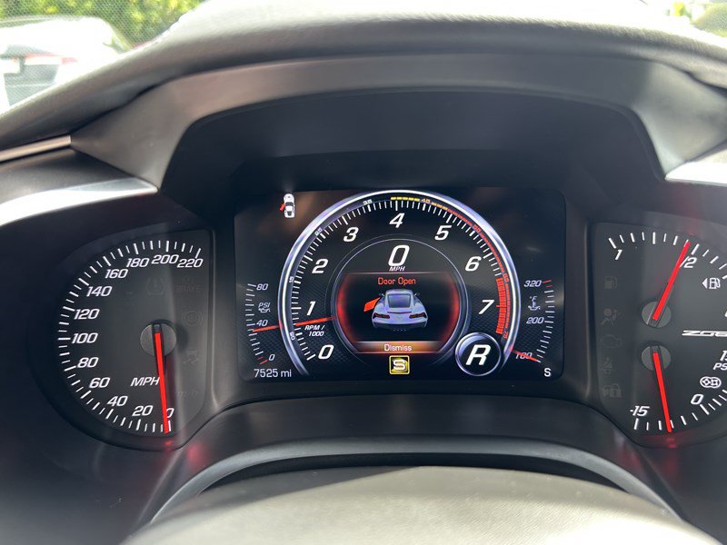 Used 2018 Chevrolet Corvette Z06 RWD image 47