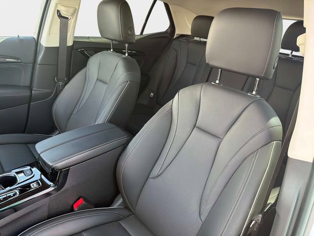 Used 2023 Buick Envision Essence AWD/4WD image 20