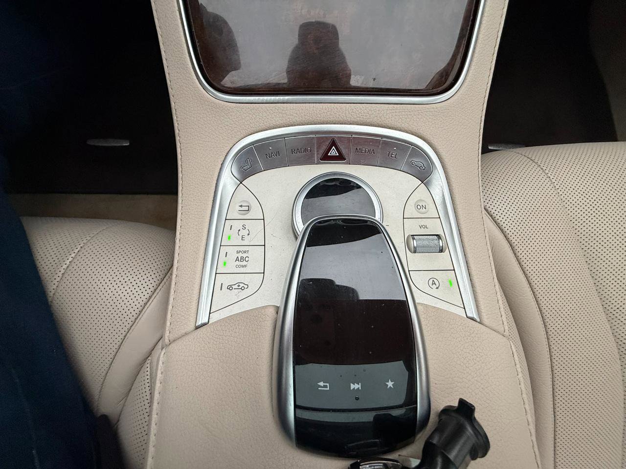 Used 2017 Mercedes-Benz S 550 Sedan image 22