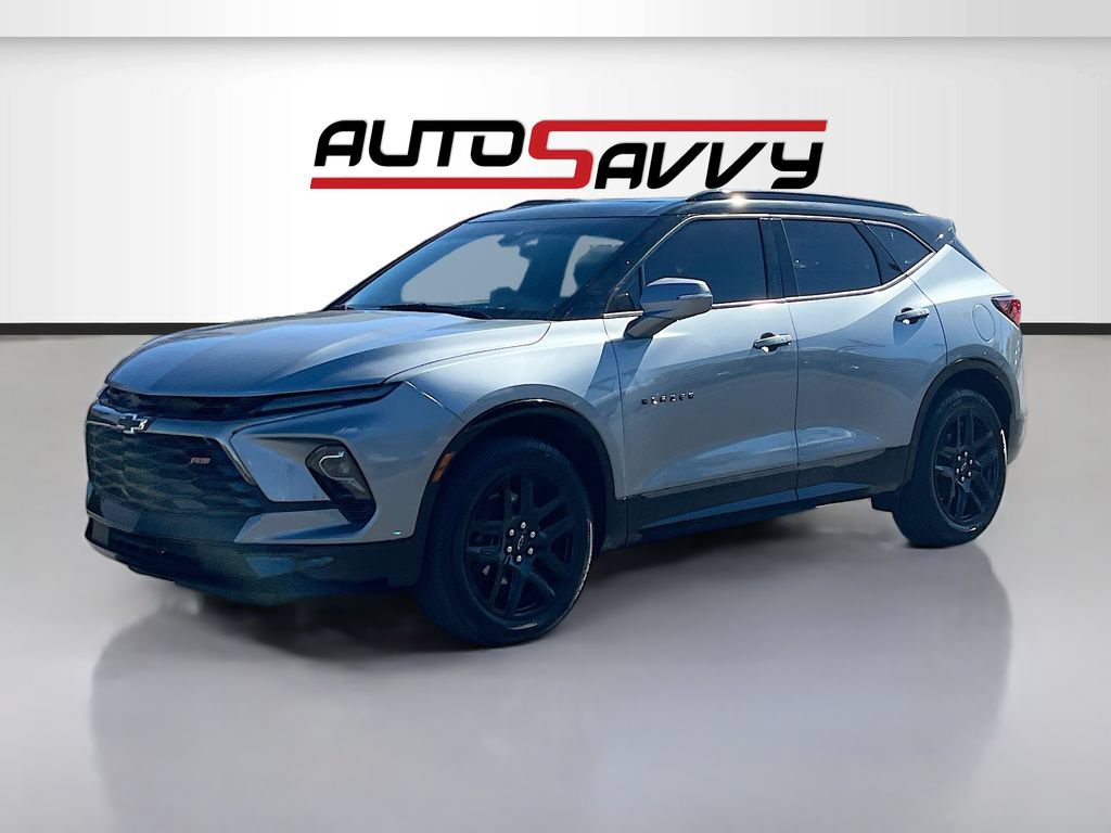 Used 2024 Chevrolet Blazer RS w/ Driver Confidence II Package FWD image 3