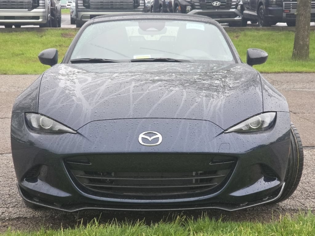 New 2026 MAZDA MX-5 Miata Club w/ Weather Package RWD image 11