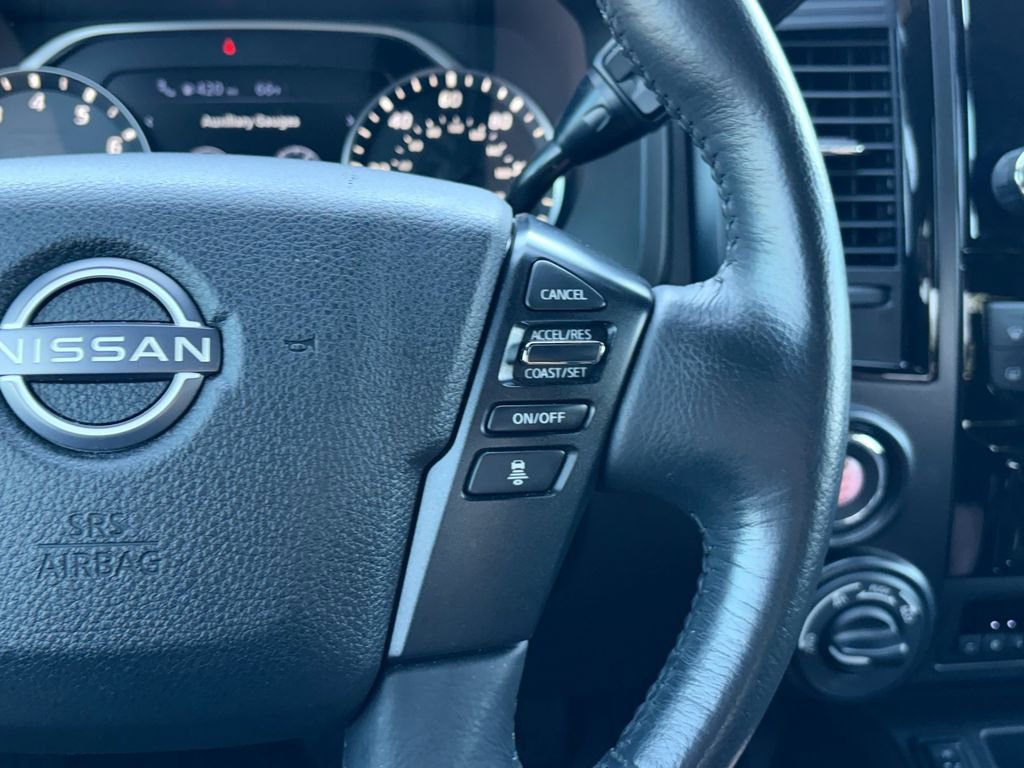 Used 2024 Nissan Titan SV w/ SV Convenience Package AWD/4WD image 13