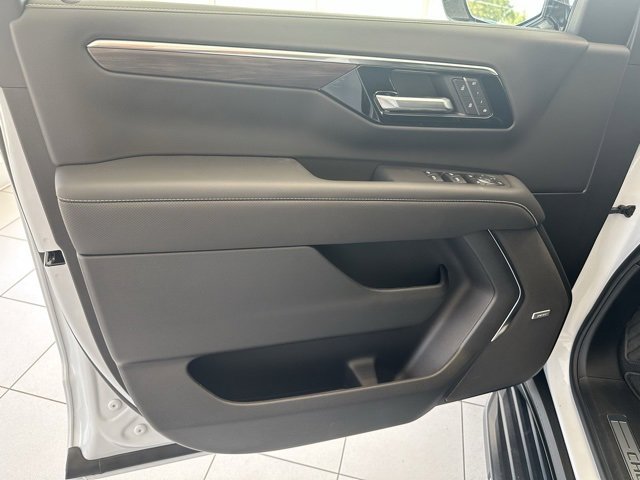 New 2026 Chevrolet Suburban Premier w/ Sun And Tow Package image 9