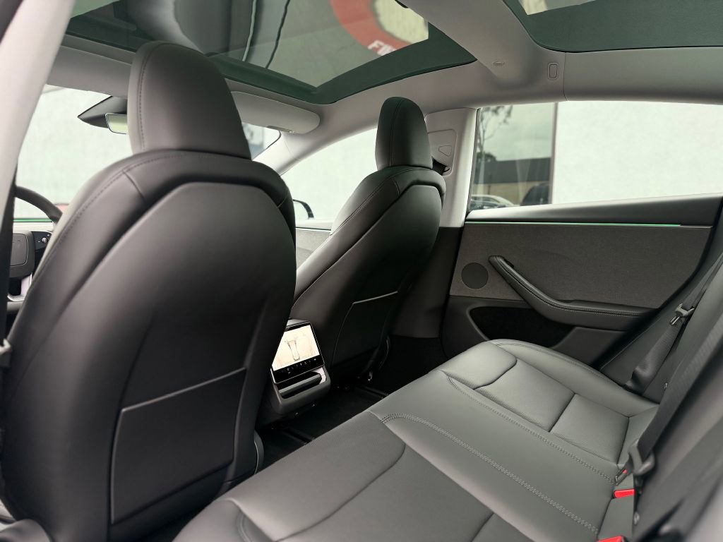 Used 2026 Tesla Model 3 image 13