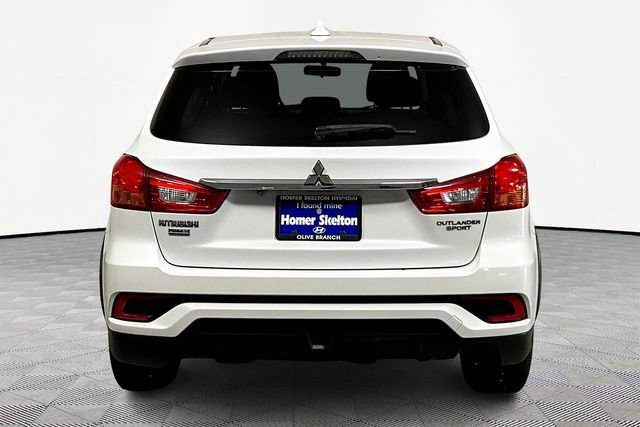 Used 2019 Mitsubishi Outlander Sport SE image 4