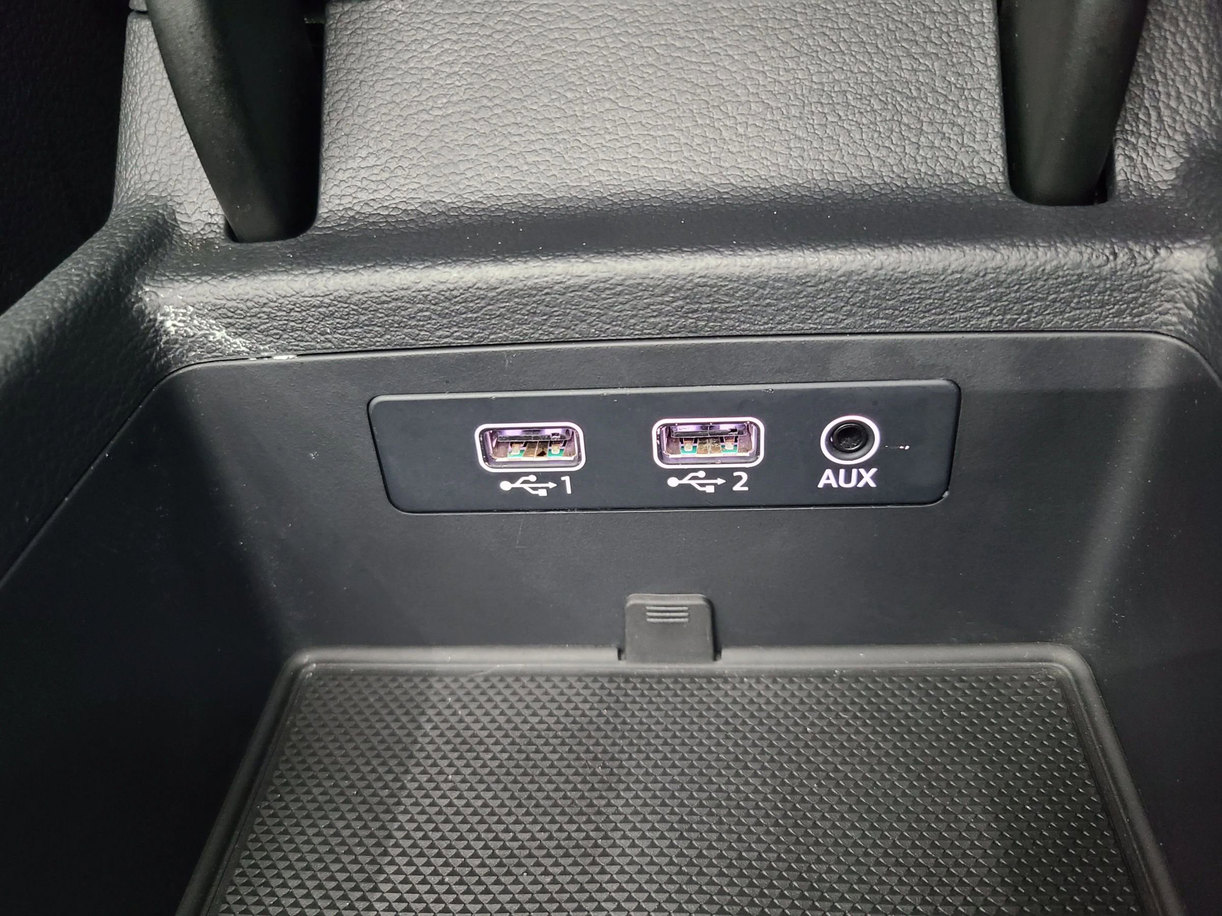 Used 2017 Audi A4 2.0T Premium Plus w/ Premium Plus Package image 35