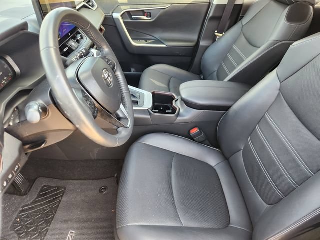 Used 2024 Toyota RAV4 Limited w/ Advanced Technology Package FWD image 13