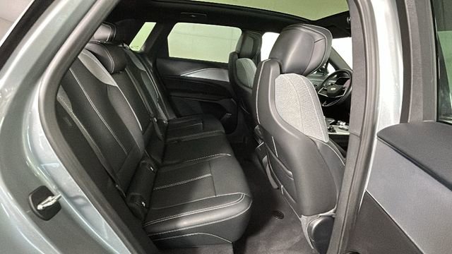 Used 2024 Cadillac Lyriq Tech RWD image 29
