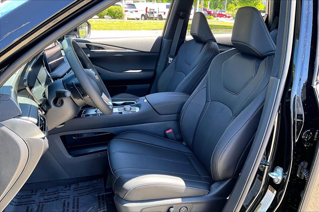 New 2027 INFINITI QX60 Pure w/ Cargo Package AWD/4WD image 9