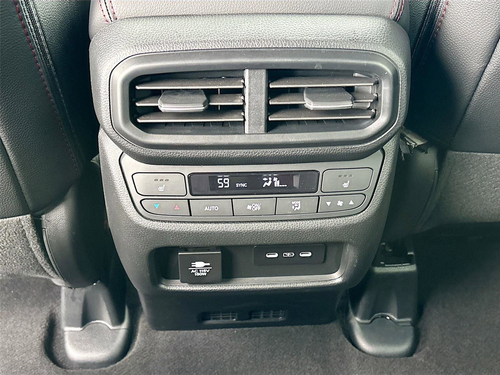 Certified 2025 Honda Passport Black Edition image 31