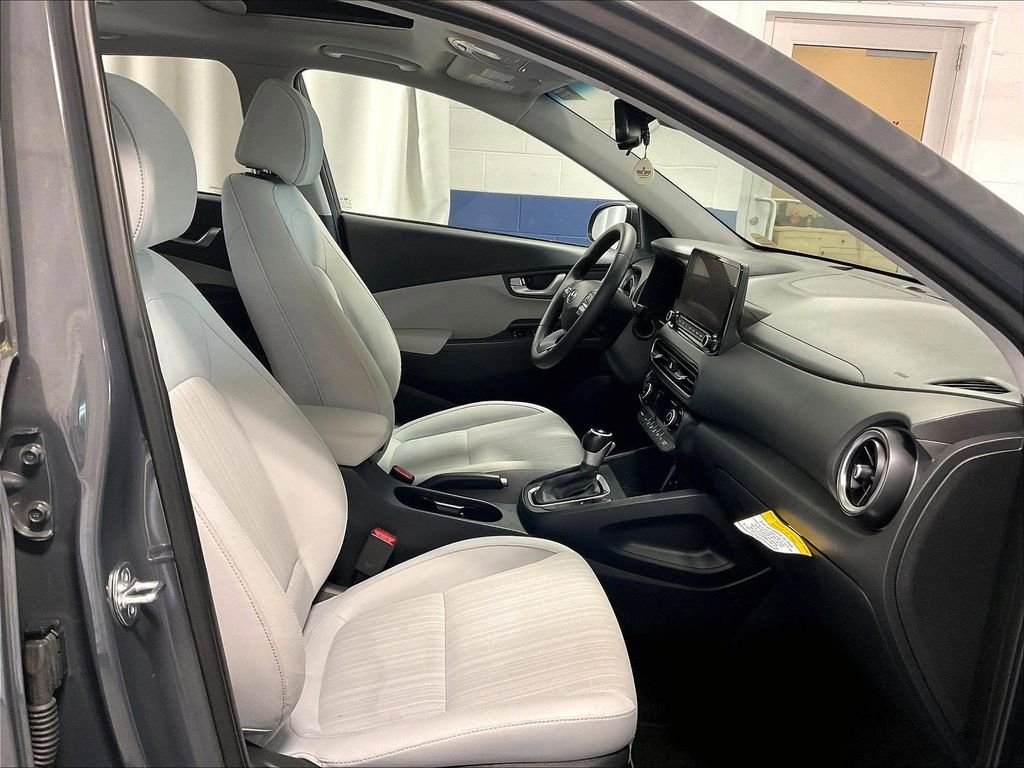 Used 2023 Hyundai Kona SEL w/ Convenience Package AWD/4WD image 11