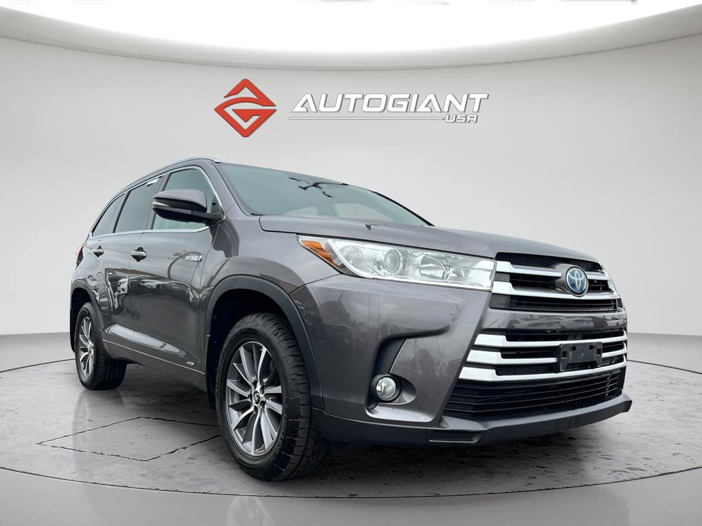 Used 2018 Toyota Highlander XLE image 11