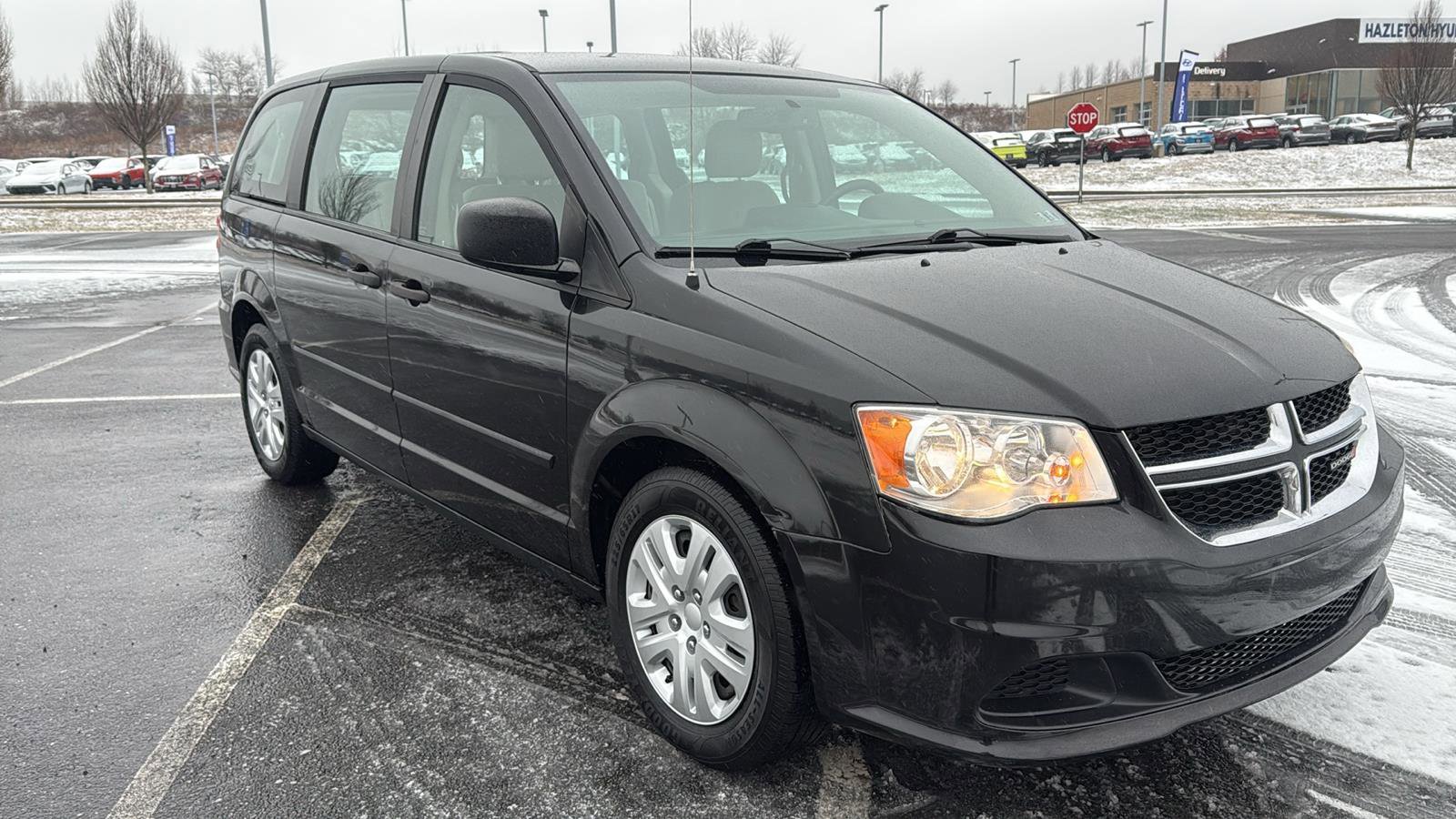Used 2015 Dodge Grand Caravan American Value Package w/ UConnect Hands-Free Group image 1