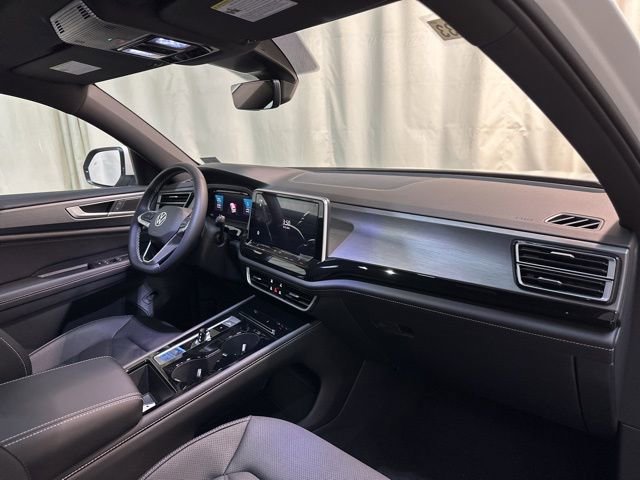 New 2026 Volkswagen Atlas Cross Sport SE image 35