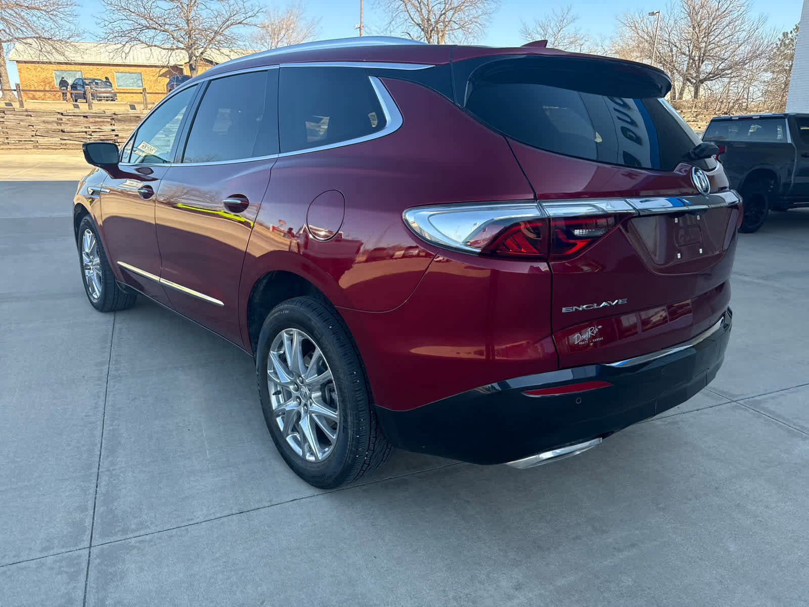 Used 2023 Buick Enclave Premium w/ Experience Buick Package image 8