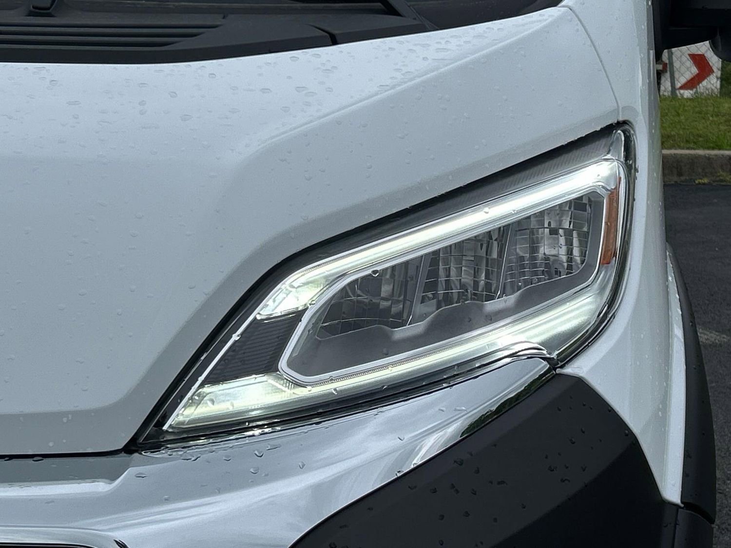 New 2025 RAM ProMaster 2500 w/ Quick Order Package 22G SLT FWD image 9