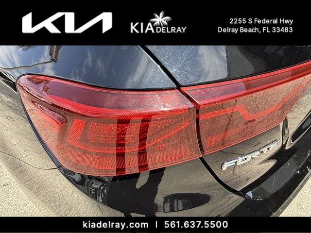 Used 2019 Kia Forte S w/ S Premium Package image 7