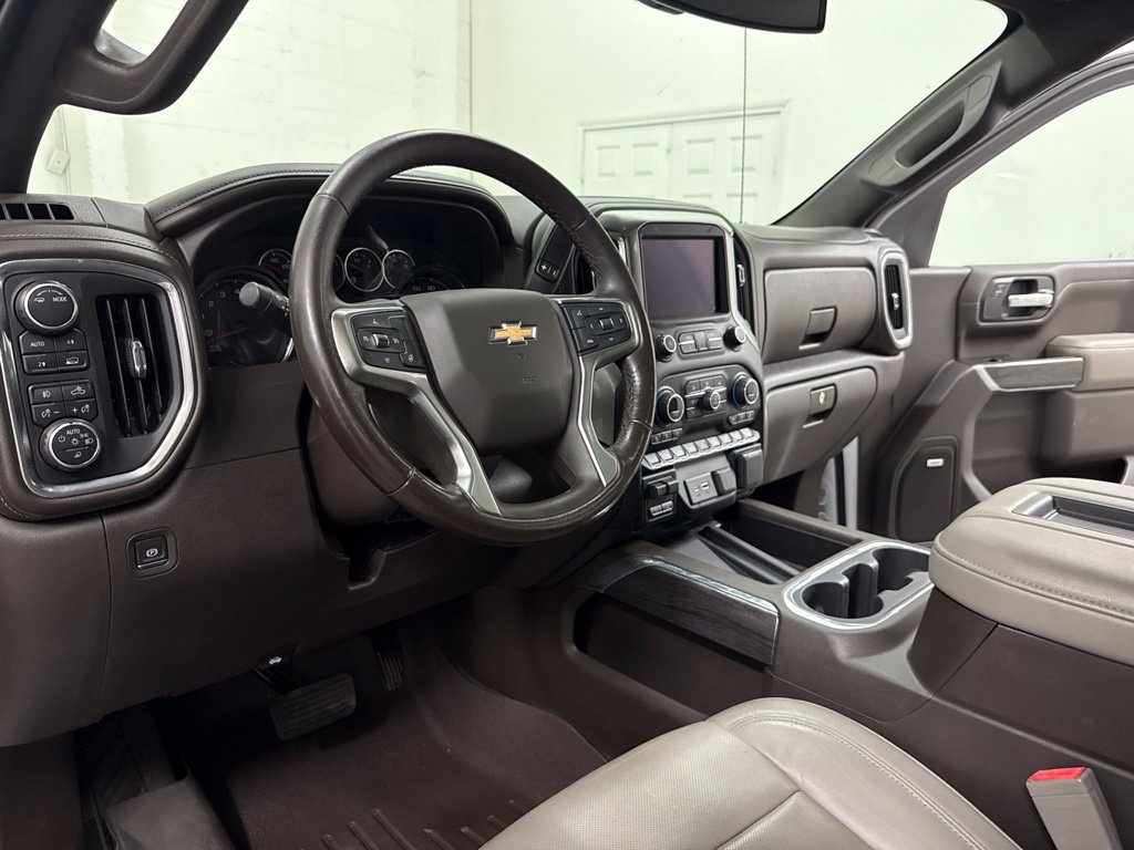 Used 2020 Chevrolet Silverado 1500 LTZ w/ LTZ Plus Package AWD/4WD image 16