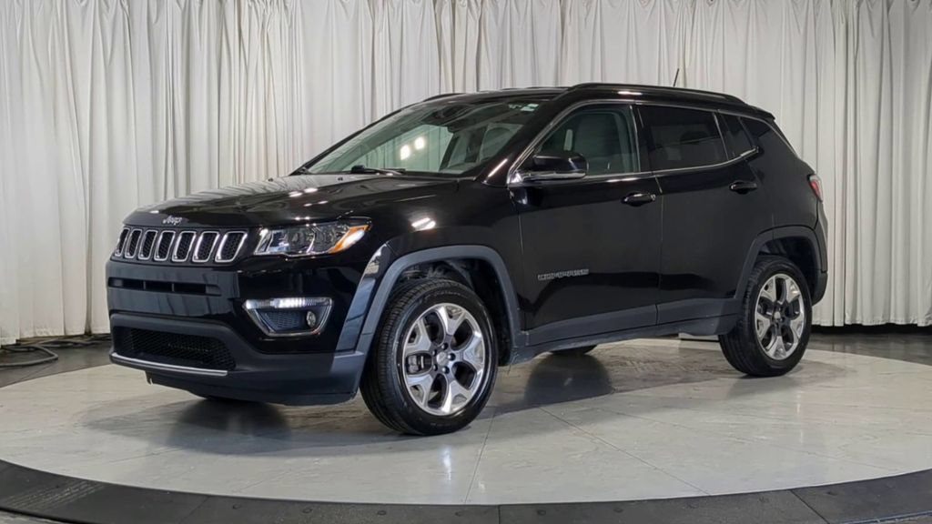 Used 2020 Jeep Compass Limited AWD/4WD image 5