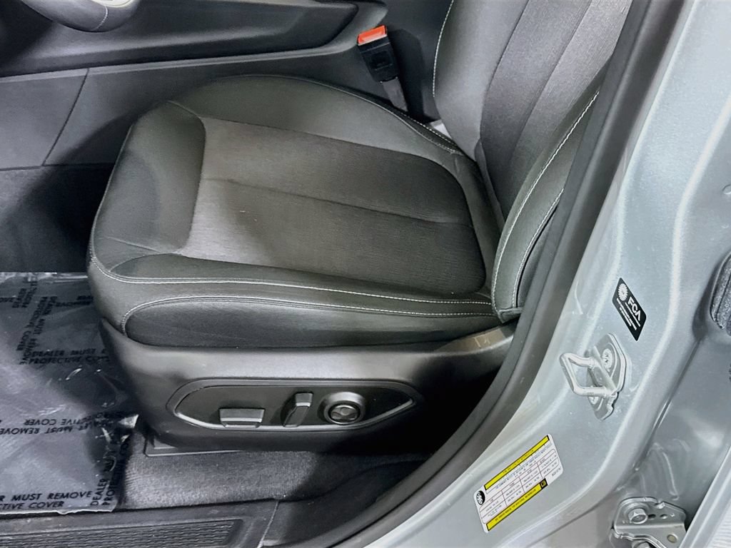 Used 2025 Jeep Grand Cherokee Laredo X AWD/4WD image 23