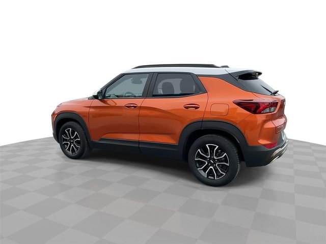 Certified 2023 Chevrolet TrailBlazer ACTIV w/ Sun and Liftgate Package FWD image 6