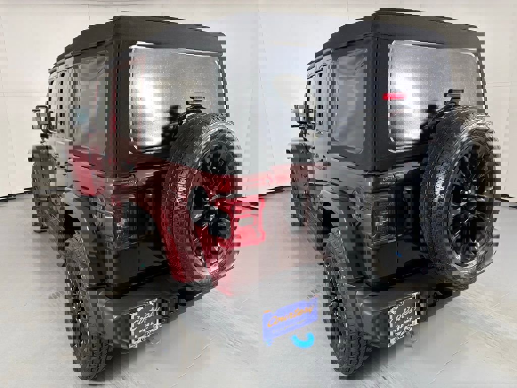 Used 2022 Jeep Wrangler Unlimited Sahara image 6