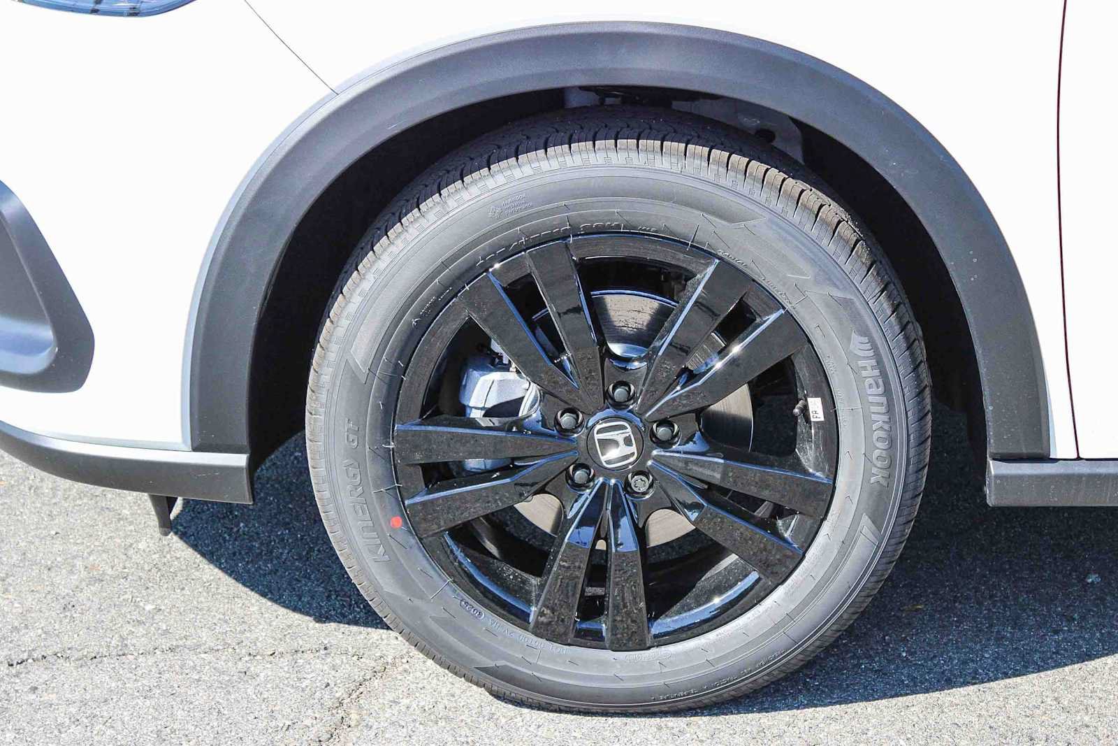Used 2027 Honda HR-V Sport image 9