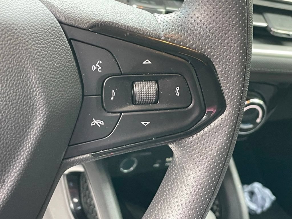 Certified 2025 Chevrolet TrailBlazer LT AWD/4WD image 24