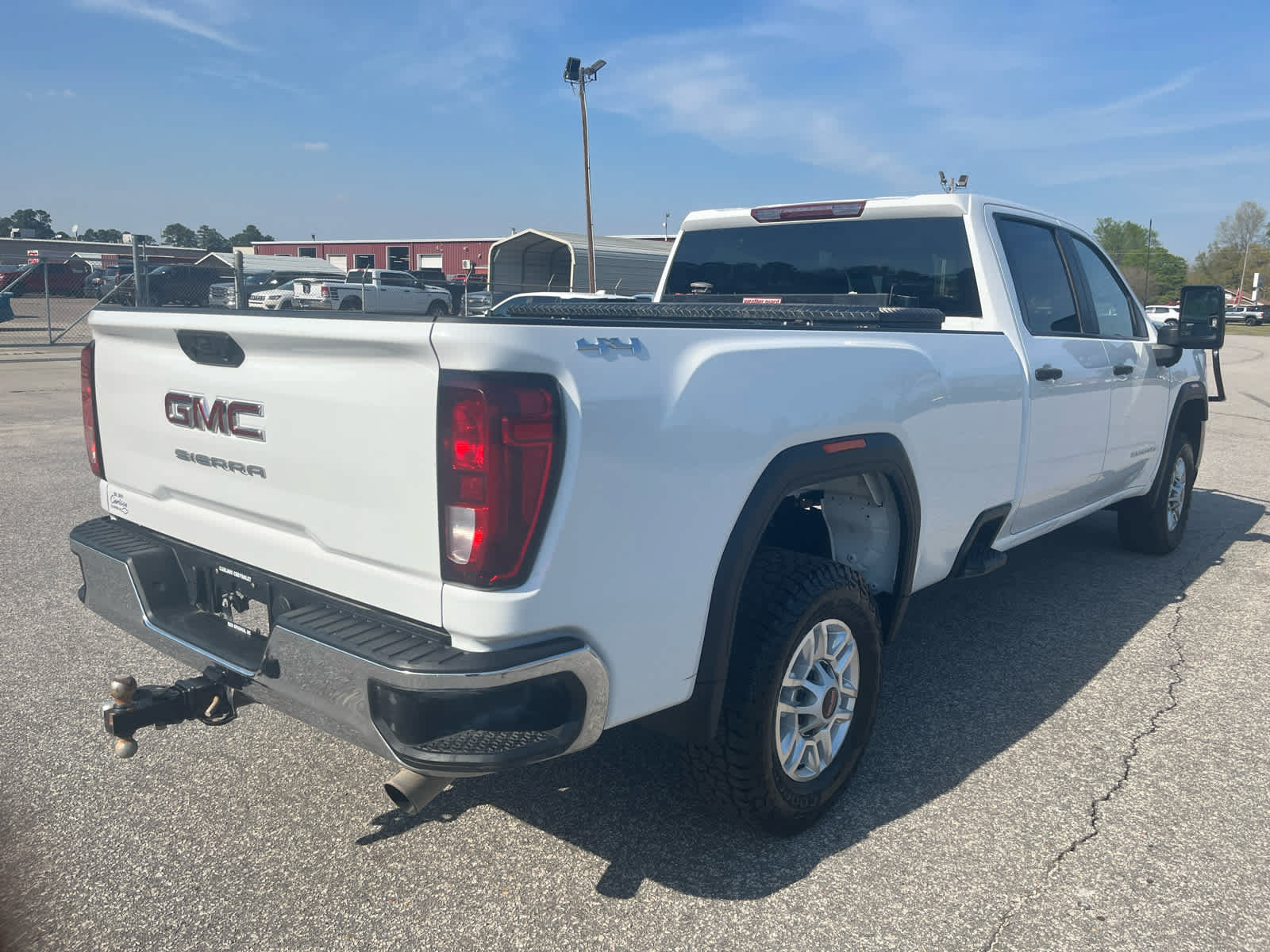 Used 2023 GMC Sierra 2500 Pro w/ Convenience Package AWD/4WD image 5