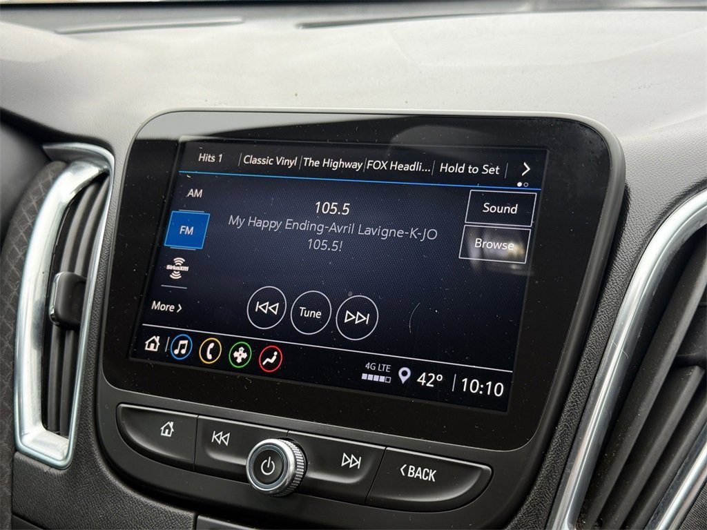 Used 2021 Chevrolet Malibu LT image 21