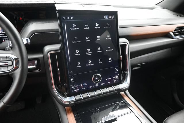 Used 2025 GMC Yukon Denali AWD/4WD image 8