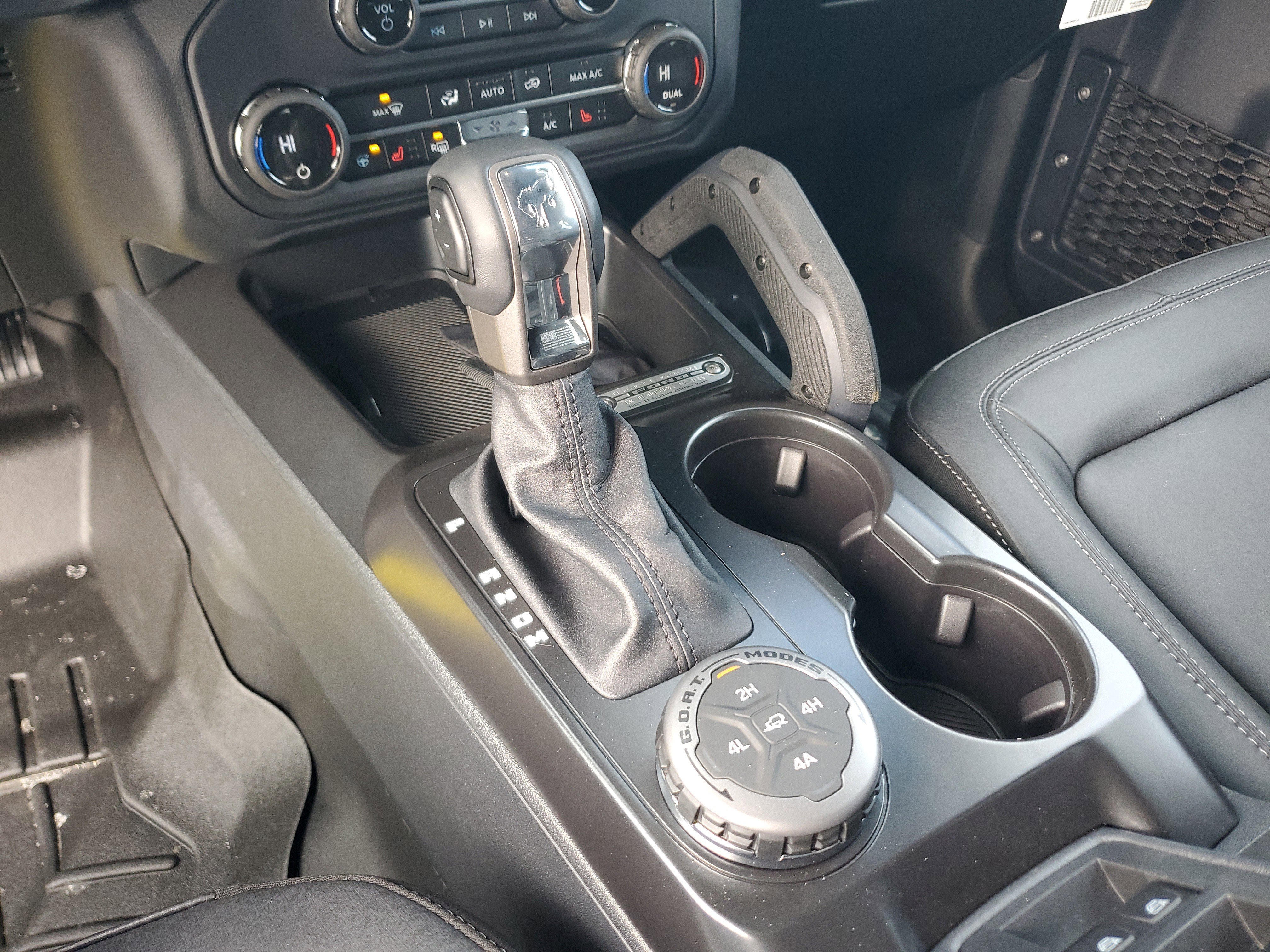 New 2025 Ford Bronco Badlands AWD/4WD image 17
