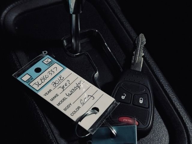 Used 2018 Jeep Wrangler Sport image 28