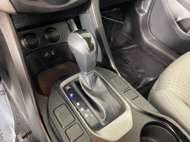 Used 2017 Hyundai Santa Fe Sport AWD/4WD image 9